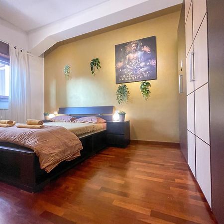 Home In Town - Niguarda - Metro M3 Sotto Casa - Duomo In 12Min Mediolan Zewnętrze zdjęcie
