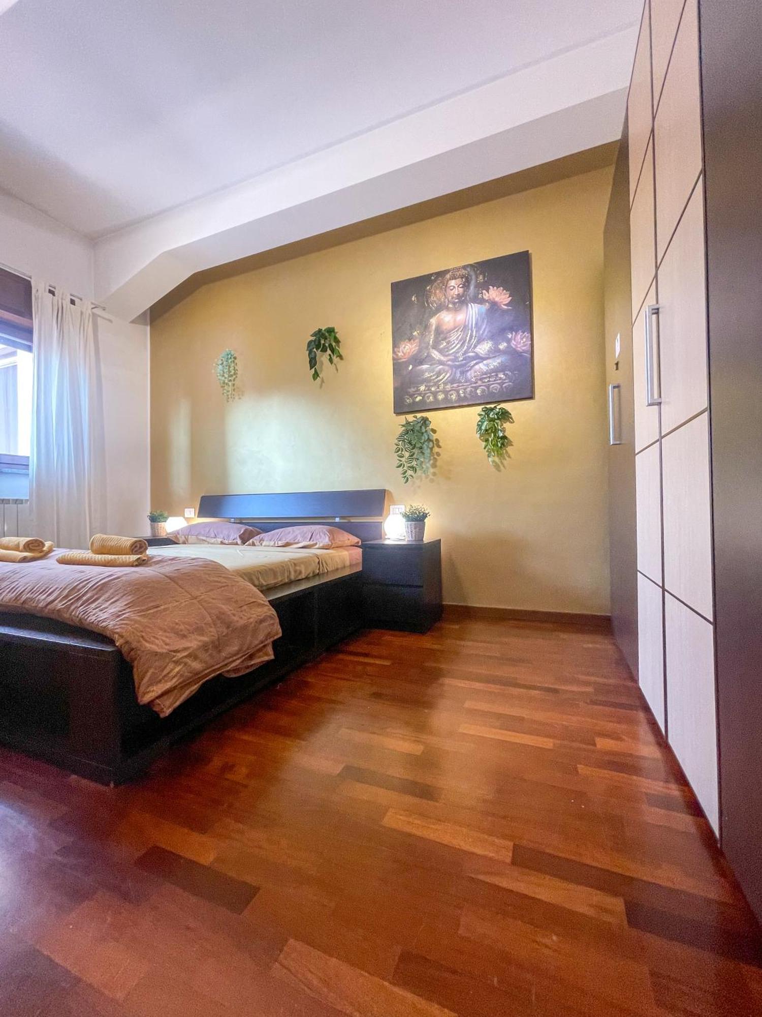 Home In Town - Niguarda - Metro M3 Sotto Casa - Duomo In 12Min Mediolan Zewnętrze zdjęcie