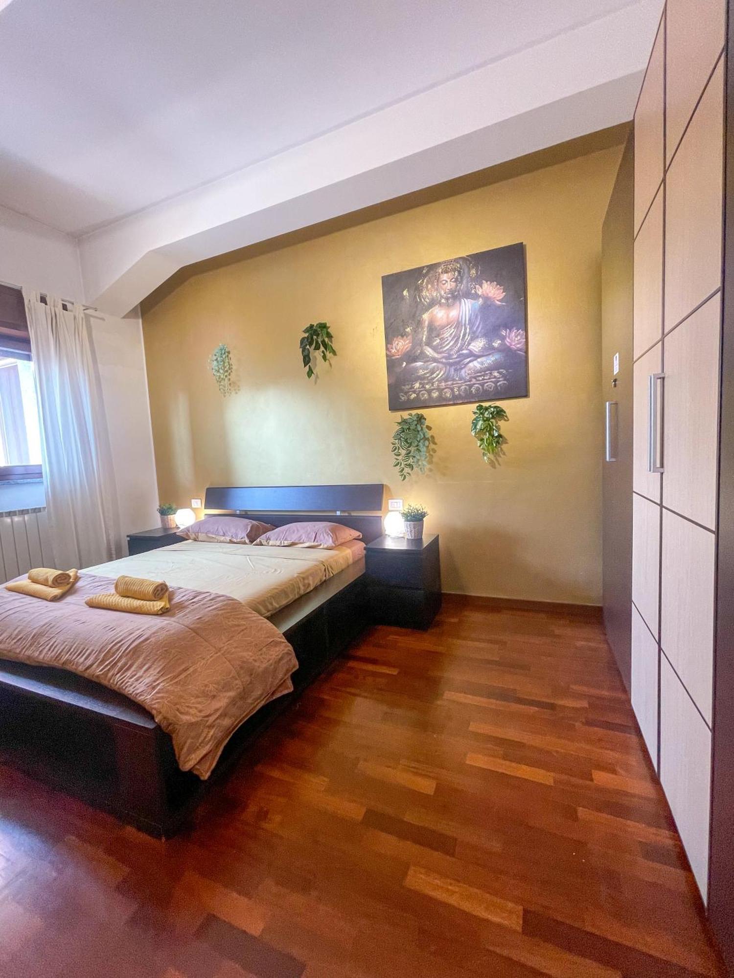 Home In Town - Niguarda - Metro M3 Sotto Casa - Duomo In 12Min Mediolan Zewnętrze zdjęcie